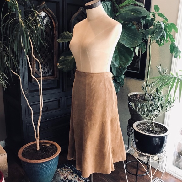 Eddie Bauer & Seattle Suede collaboration skirt - Picture 3 of 8